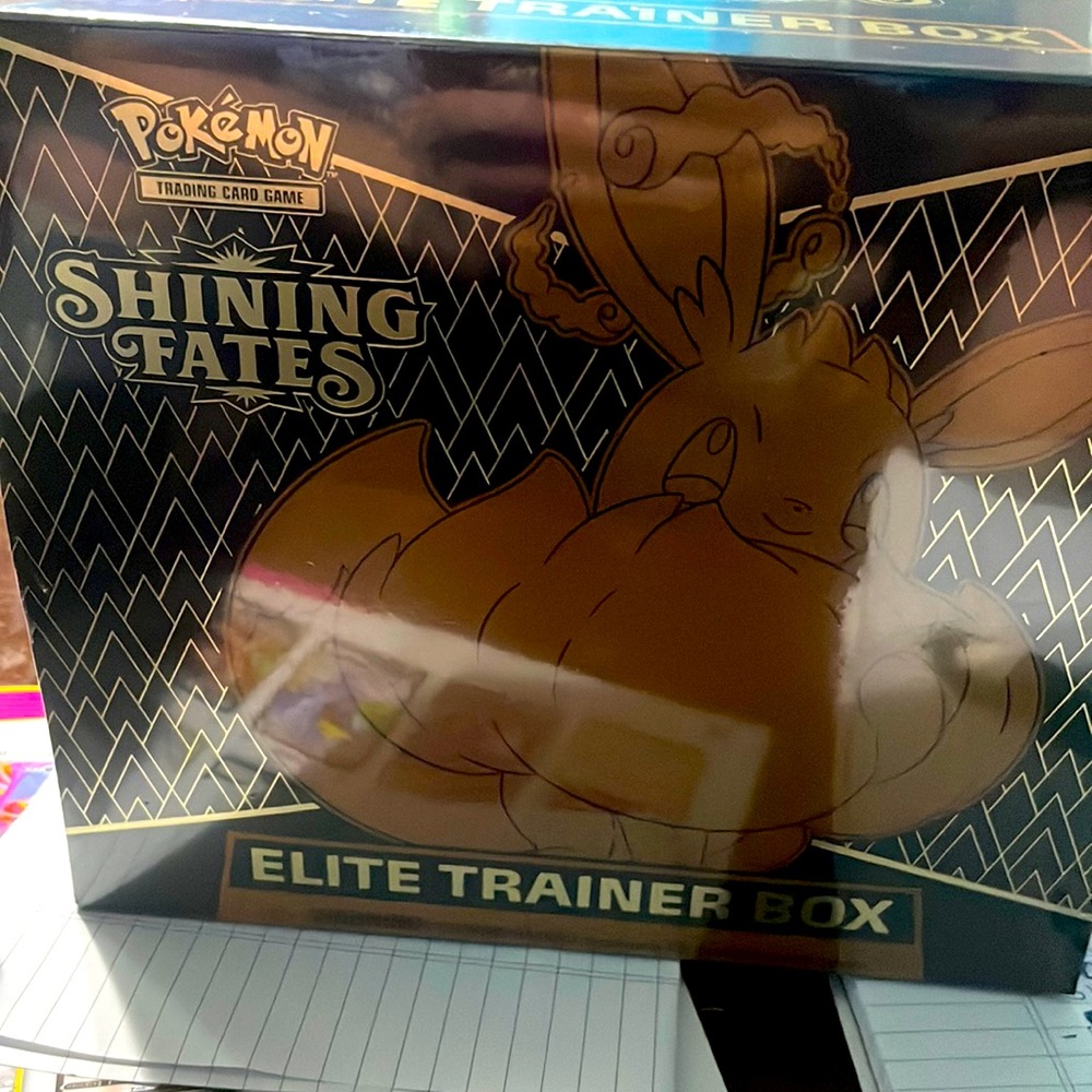 Shining fates Pokémon trading card game